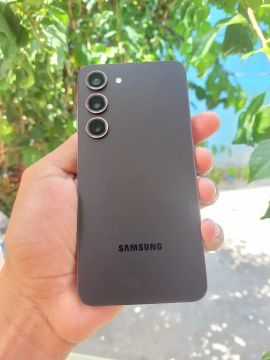 Samsung Galaxy S23 256 Gb ( CMD )