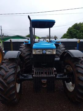 TRATOR AGRÍCOLA, MARCA NEW HOLLAND, MODELO 7630