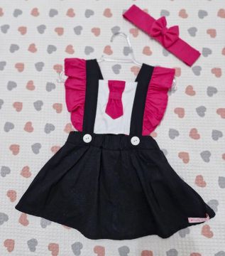 Jardineira romper poderosa chefinha pink.