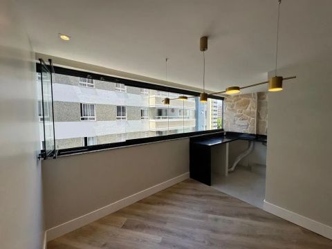 Alphaville -  Alpha Class - 2 quartos - 68 m2 - Varanda gourmet - Nascente -1 vaga de gara