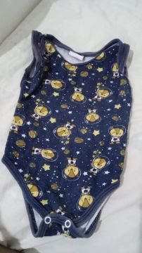 Lote de roupa pra bebe 