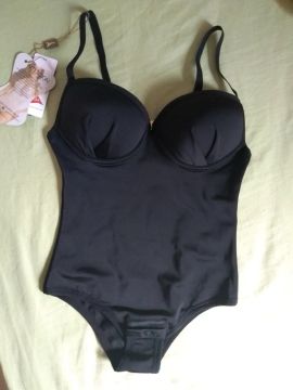 Modelador Diamantes Preto com Bojo - Novo!