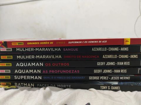 HQs Panini novos 52