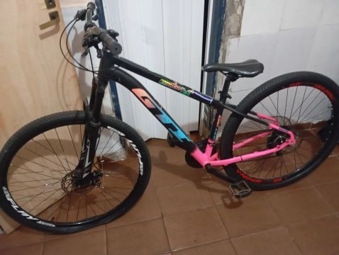 Bicicleta GT