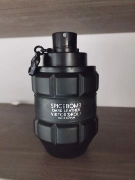 Perfume Spicebomb Dark Leather Viktor & Rolf