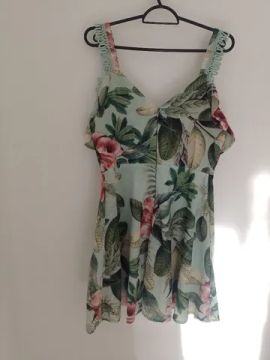 Lindo vestido curto estampado da moirai