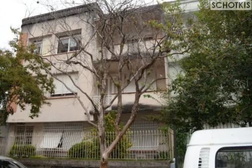 IMOBILIÁRIA SCHOTKIS VENDE AMPLO APARTAMENTO DE 03 DORMITÓRIOS, DE FRENTE, DESOCUPADO, ÚNI