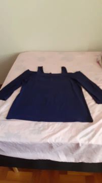 Blusa  azul marinho