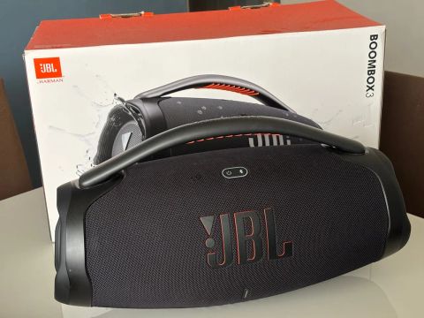Som Bombox 3