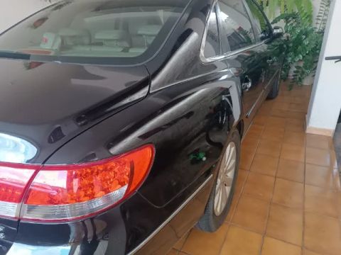 Azera 3.3 Preto 2008 09