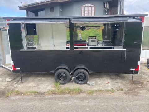 Trailer Food Truck em ACM Completo, Equipado e Documentado
