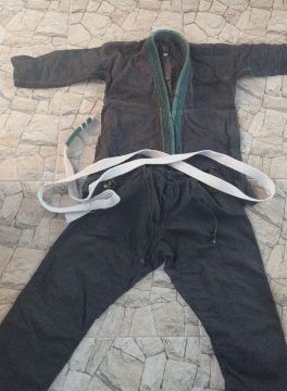 Kimono de Jiu-Jitsu - Preto e Verde - Tamanho A2 M