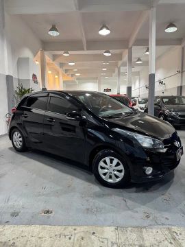 Hyundai Hb20 1.6 flex automático baixíssimo km 