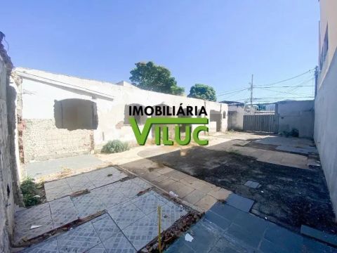 Lote/Terreno à Venda, 360 m² por R$ 450.000