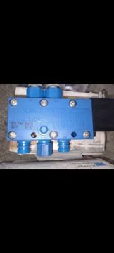 Válvula pneumatica rexroth typ 740