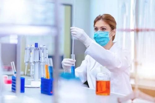 Vaga para farmacêutica  - FARMÁCIA DE MANIPULAÇÃO