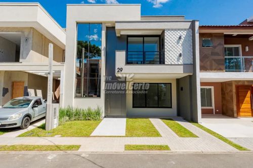Sobrado novo de 145 m² no Condomínio Verona no Umbará com 3 dormitórios sendo 1 suíte