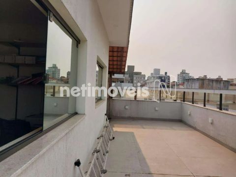Cobertura à venda no bairro Prado com 245 m² e 3 dormitórios/quartos disponíveis