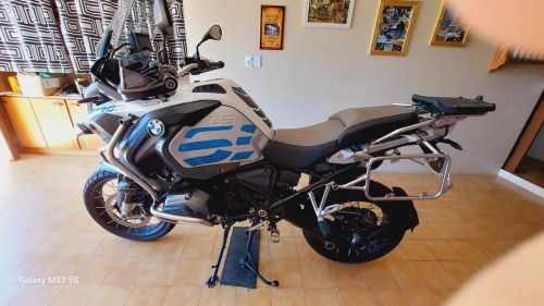 Vende se bmw 1200 adventure ano 2015 kit baixo