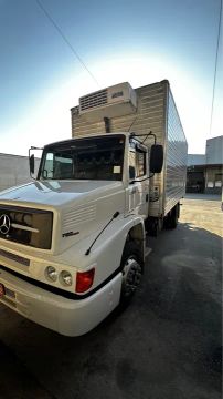 Caminhão Mercedes Benz l-1318