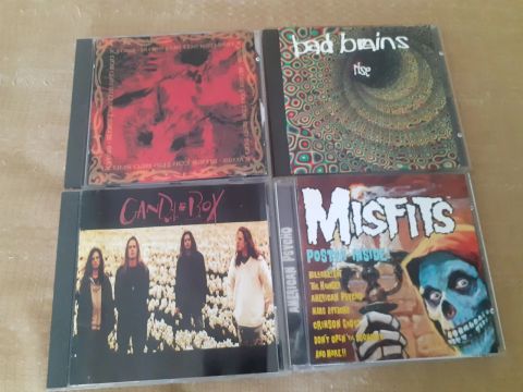 LOTE 4 CDS CONDIÇÃO LER O ANÚNCIO ROCK 