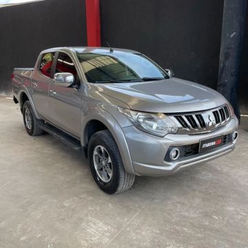 Mitsubishi Triton Sport HPE 2.4 Automático 