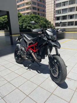 Ducati Hypermotard 821 - Impecável
