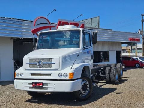 Mercedes Benz L1620 6x2