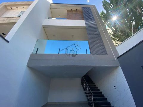 Casa de 175 m² com 3 quartos(st) no bairro Cidade Nova - Governador Valadares - MG