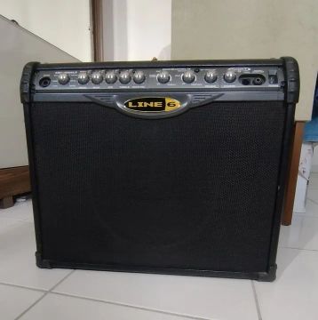 Amplificador Line 6 Spider II 75 + transformador
