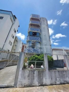 Apartamento em PANTANAL