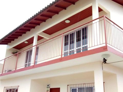 Aluguel  Alugo Apartamento Casa 2 quartos no Carianos próximo ao Multi Hospital