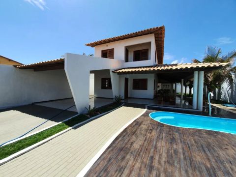 CASA DE PRAIA COM PISCINA EM LUÍS CORREIA - PI