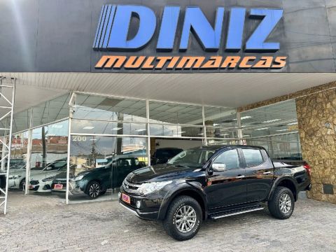 Mitsubishi L200 Triton  2.4 16V TURBO DIESEL SPORT HPE-S CD 4P 4X4 AUTOMATICO