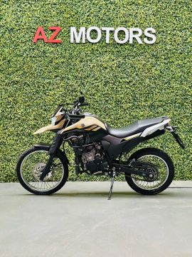 Moto Trail Yamaha XT250 Lander 2023 - Impecável