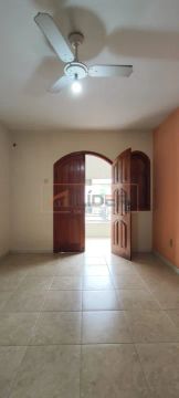 Alugo Apartamento no Bairro Maria Ismênia