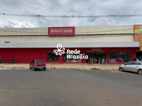 Loja Americanas - Avenida principal do Riacho Fundo II