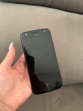 Moto x4