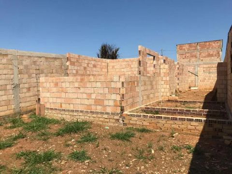 Lote pré construído