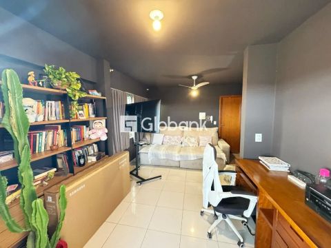 Cobertura em Cândida Câmara com 4 quarto(s) , 2 suíte(s) , 5 vaga(s).