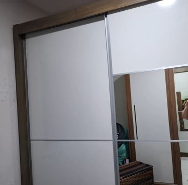 Guarda roupa de casal