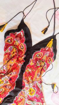 Vestido indiano bordado