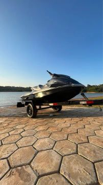JET SKI YAMAHA 1.8 VXR 