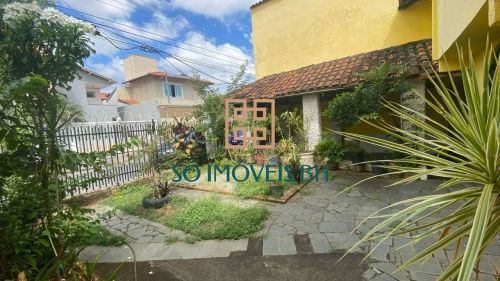Casa com 3 Quartos e 2 banheiros à Venda no Conjunto Celso Machado/Serrano