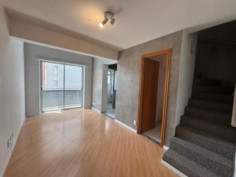 Duplex para aluguel com 50 metros quadrados com 1 quarto em Pinheiros - São Paulo - SP