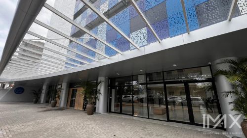 Sala para Consultório para locação no Day Medical Center, 62m2 por R 7.000,00 mês.