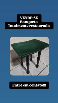 Banqueta Antiga Restaurada