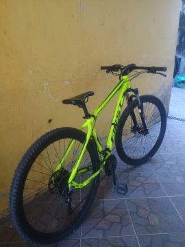 Bicicleta First aro 29