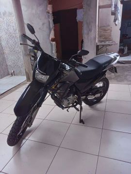 Vendo Bross 2012 em diaa