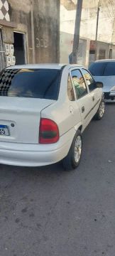 Vendo Classic ano 2009 e 2010 .todo filé motor OK .